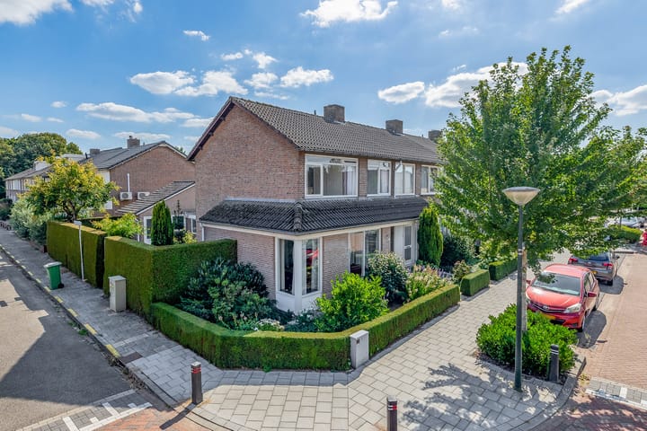 Foto 25 van Jan Pzn Coenstraat 2