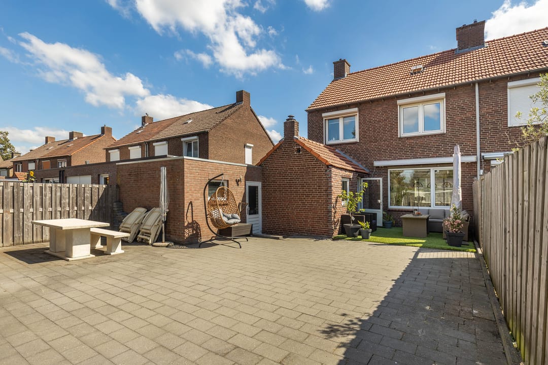 Foto 31 van Pater Chevalierstraat 40