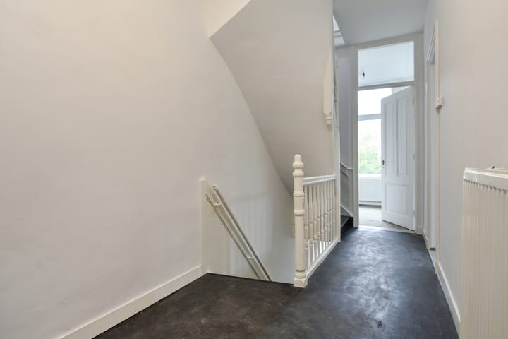 Foto 11 van Leeuwendaallaan 69