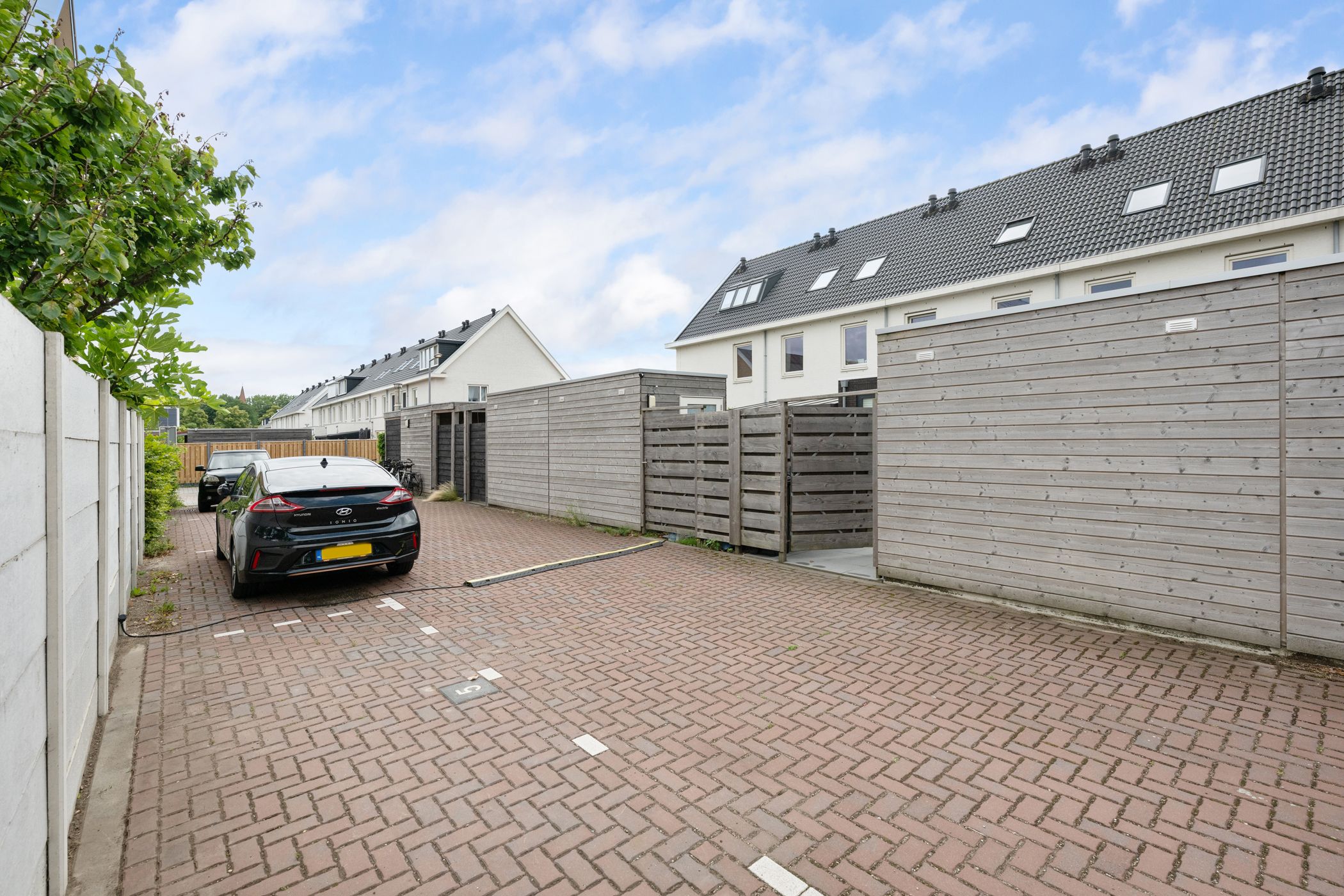 Foto 21 van Moordrechtstraat 35