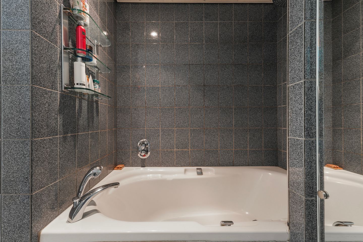 Foto 20 van Burgemeester van der Heijdenlaan 36