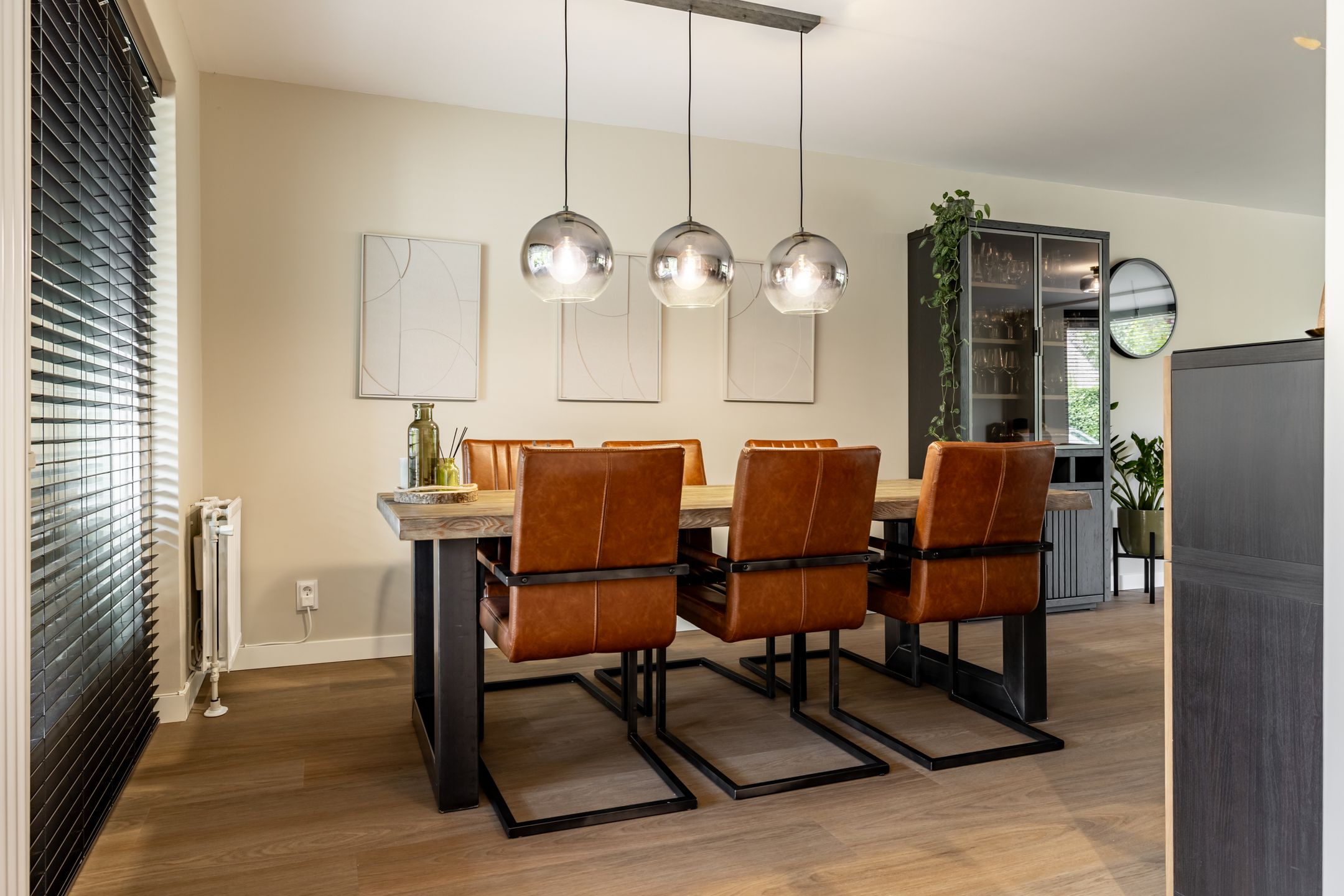 Foto 12 van Donkslagen 1