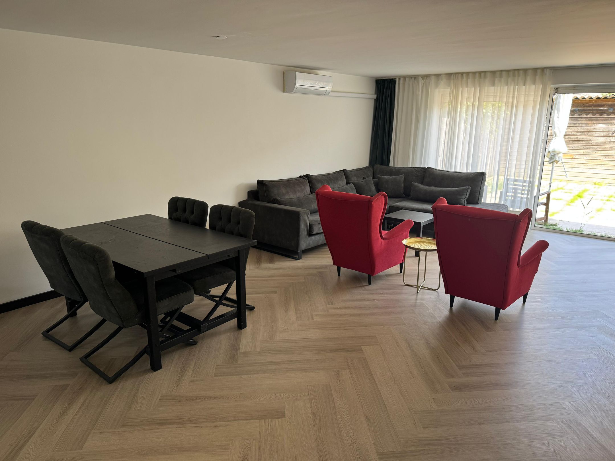 Foto 3 van A. Roland Holststraat 59