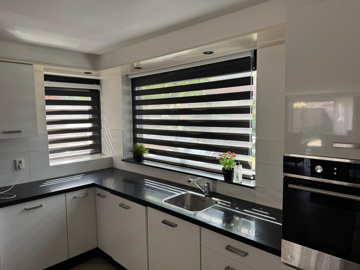 Photo 9 of A. Roland Holststraat 59