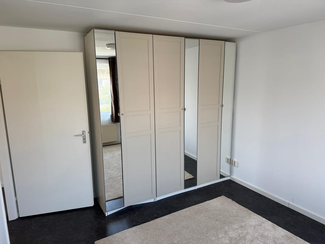 Foto 13 van A. Roland Holststraat 59