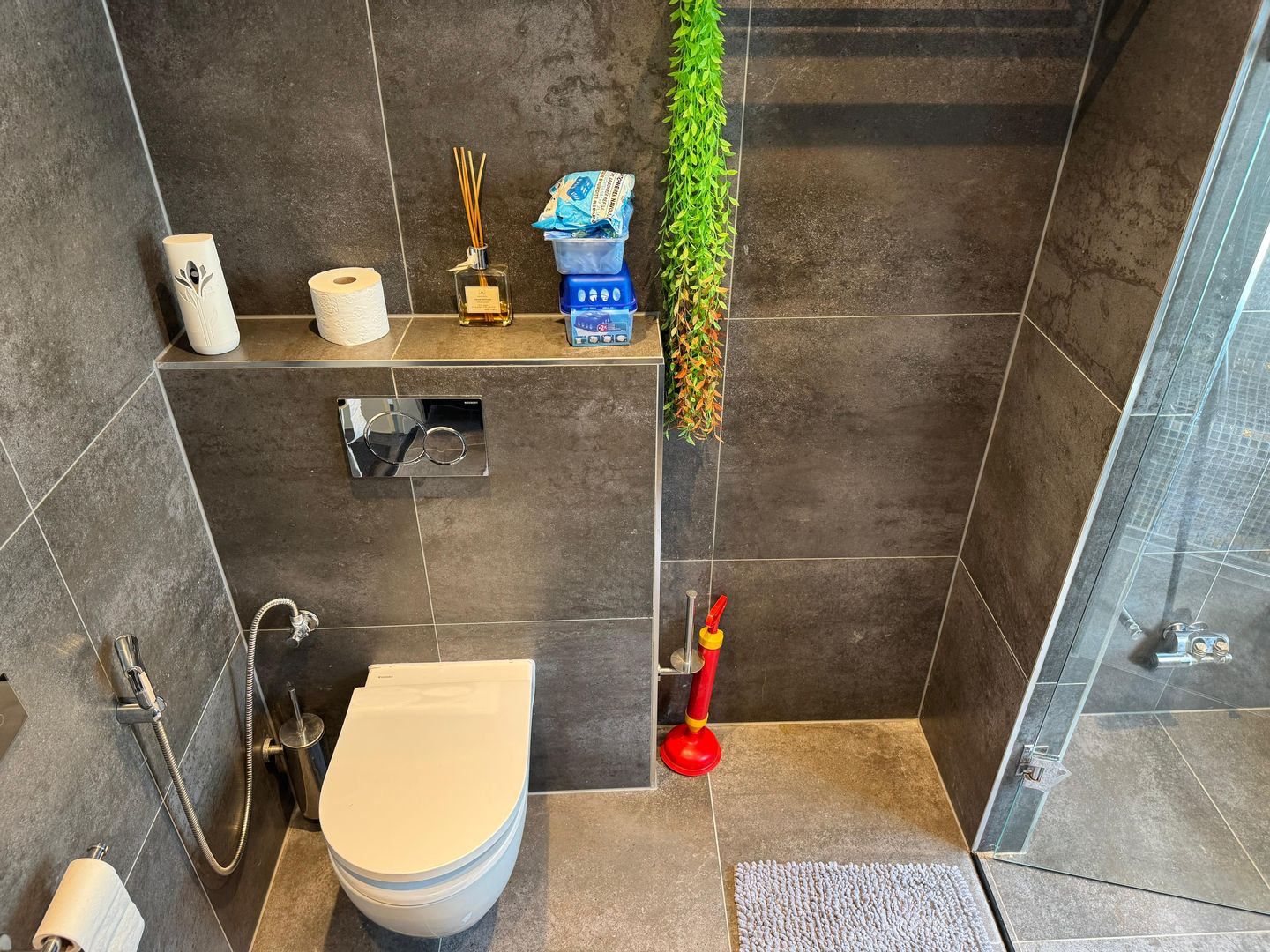 Foto 19 van A. Roland Holststraat 59