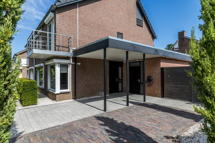 Foto 3 van Lambrechtsstraat 1