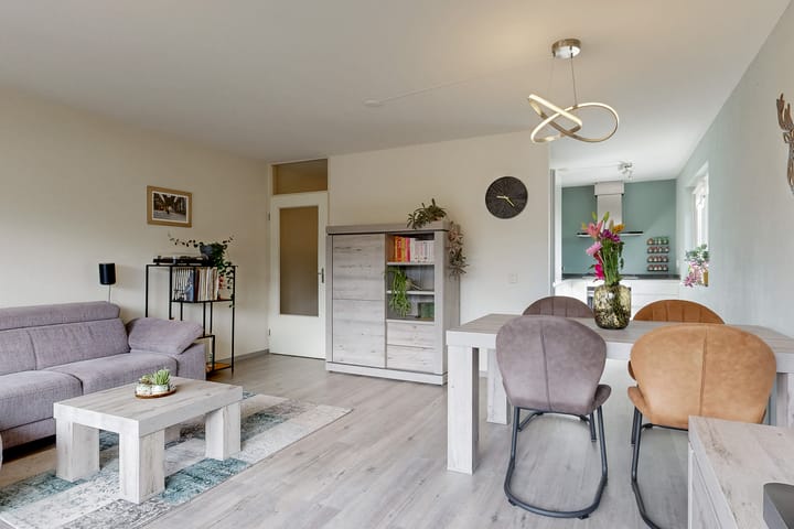 Foto 13 van Tine van Dethstraat 15