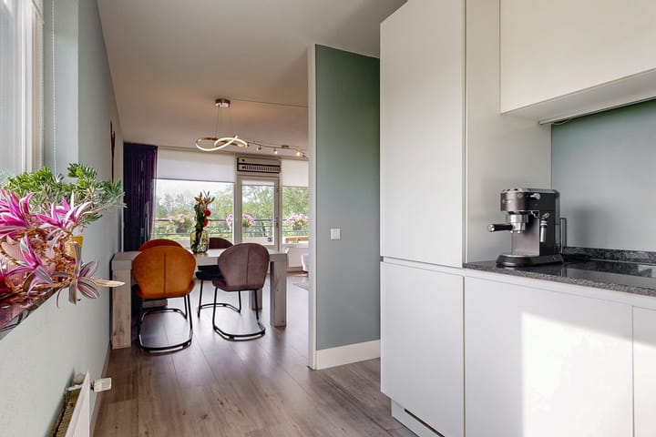 Foto 16 van Tine van Dethstraat 15