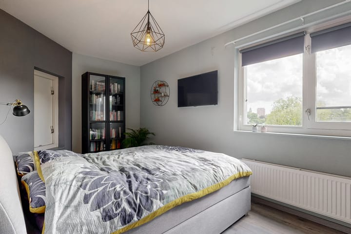 Foto 23 van Tine van Dethstraat 15