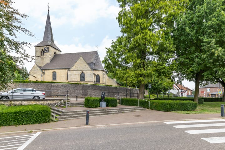 Photo 5 of Burgemeester Wolfsstraat 9