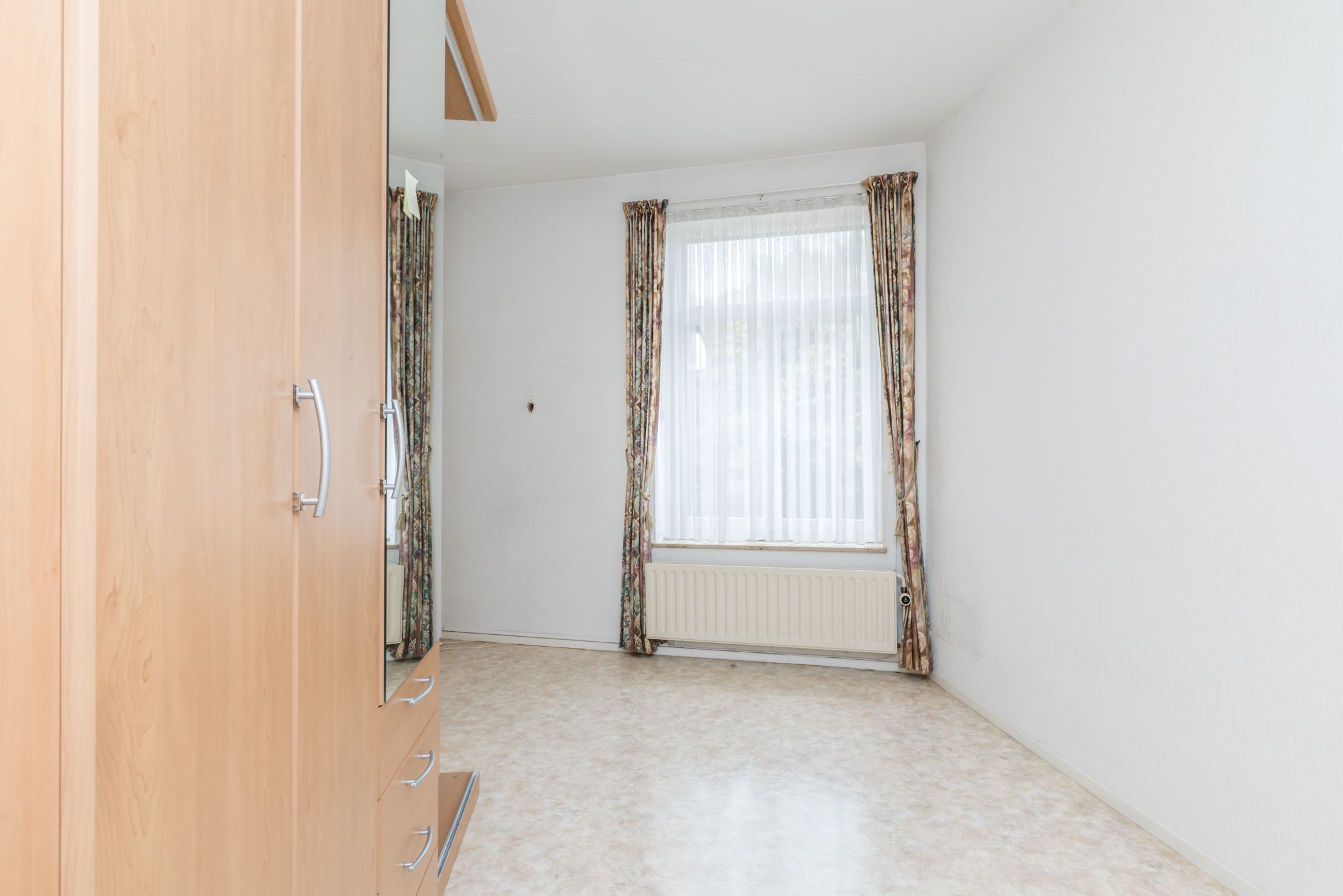 Photo 18 of Burgemeester Wolfsstraat 9