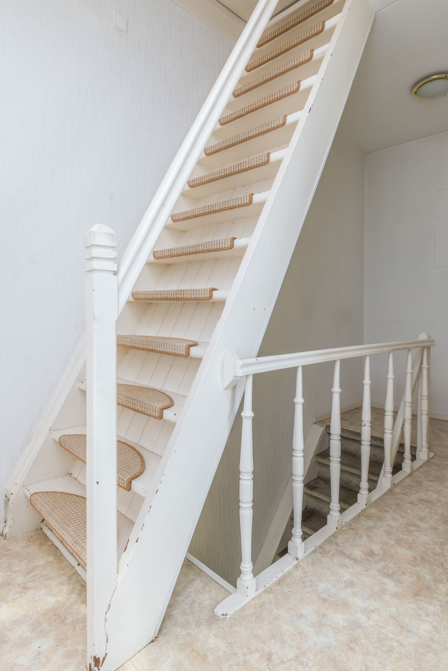 Photo 20 of Burgemeester Wolfsstraat 9