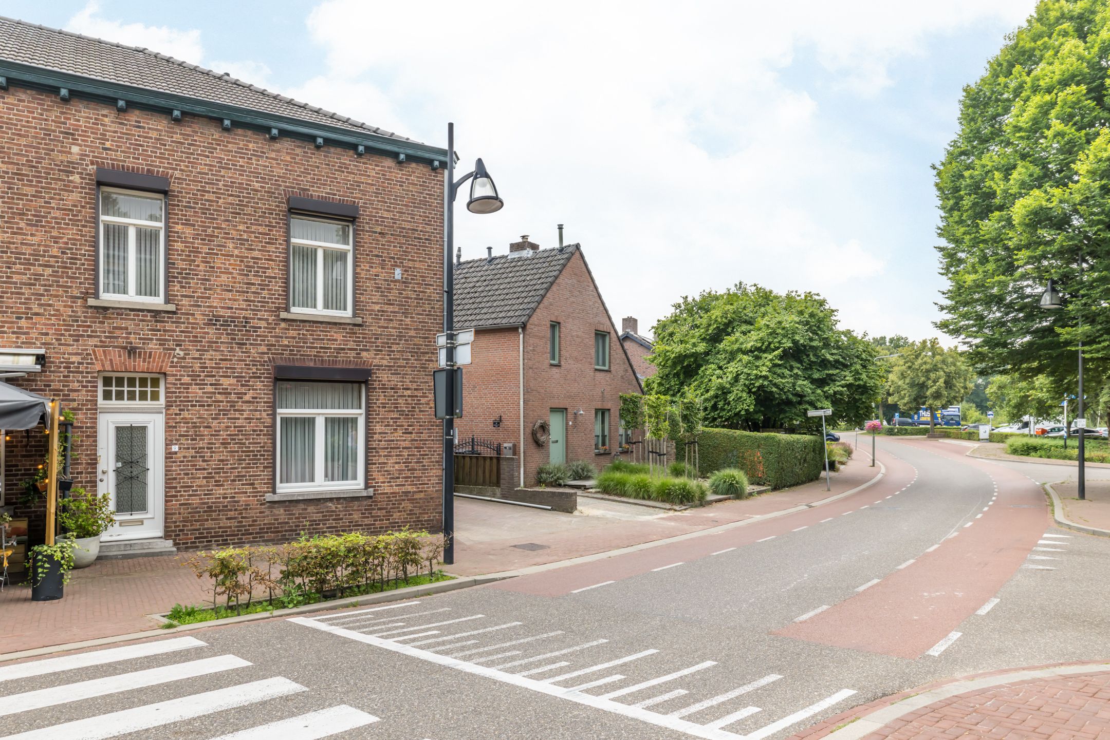Photo 27 of Burgemeester Wolfsstraat 9