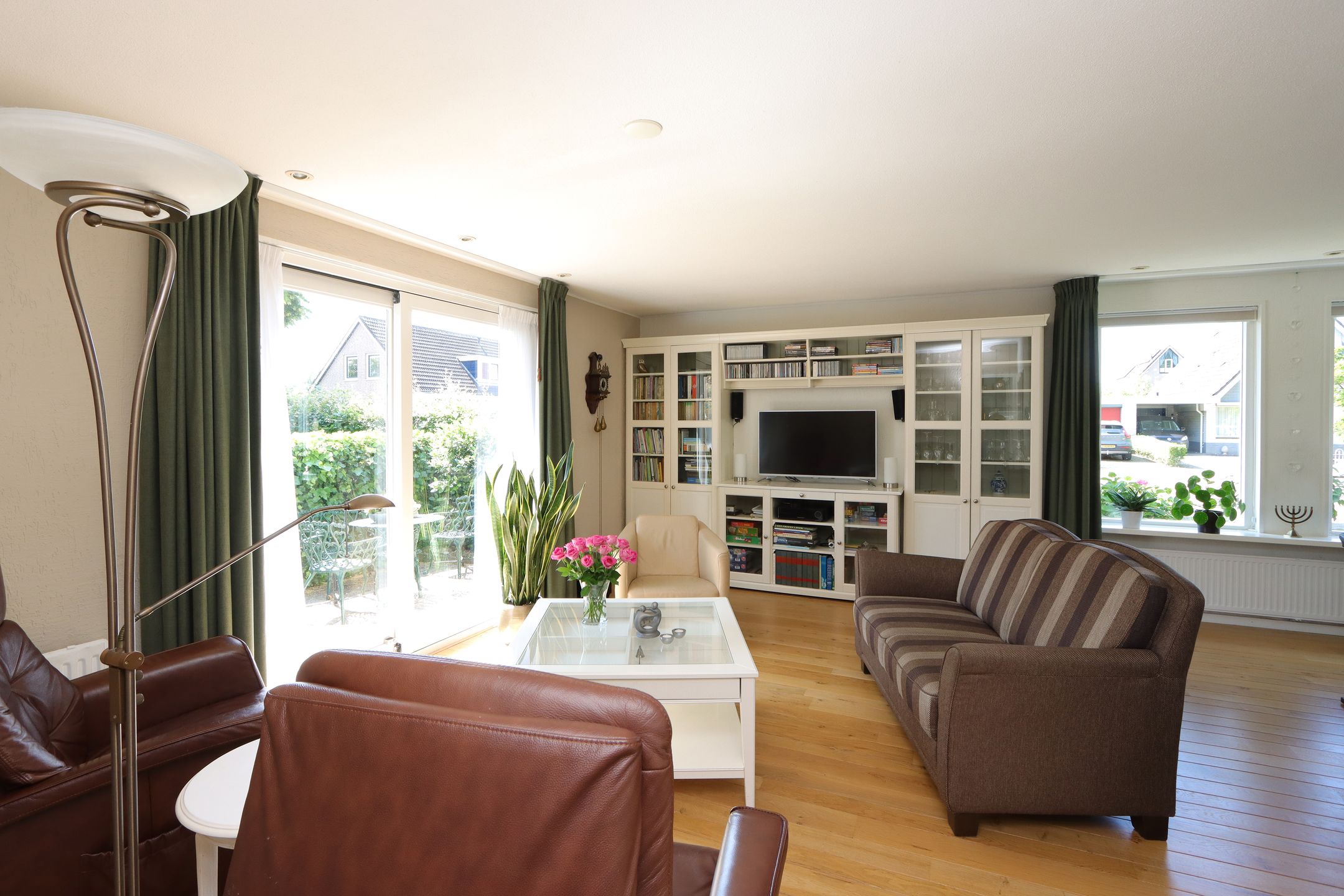 Foto 15 van Manegelaan 38