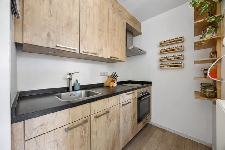 Foto 12 van Bosbesstraat 8-D