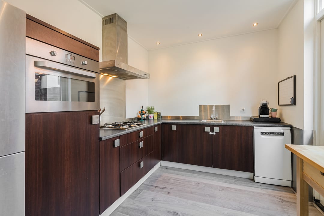 Photo 7 of Laanstraat 83