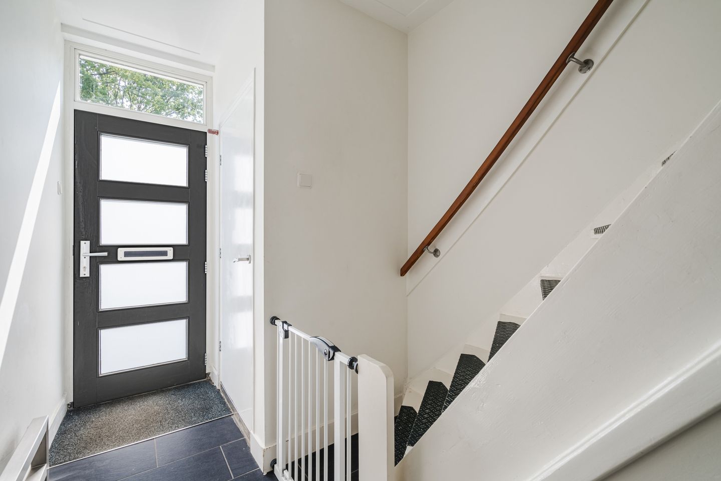 Photo 10 of Laanstraat 83