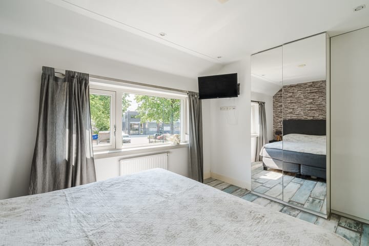 Foto 15 van Laanstraat 83