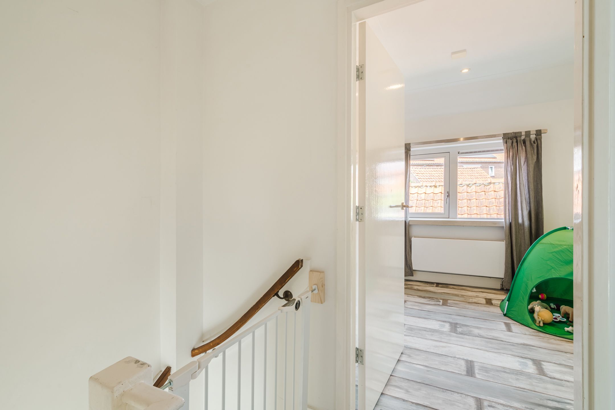 Photo 21 of Laanstraat 83