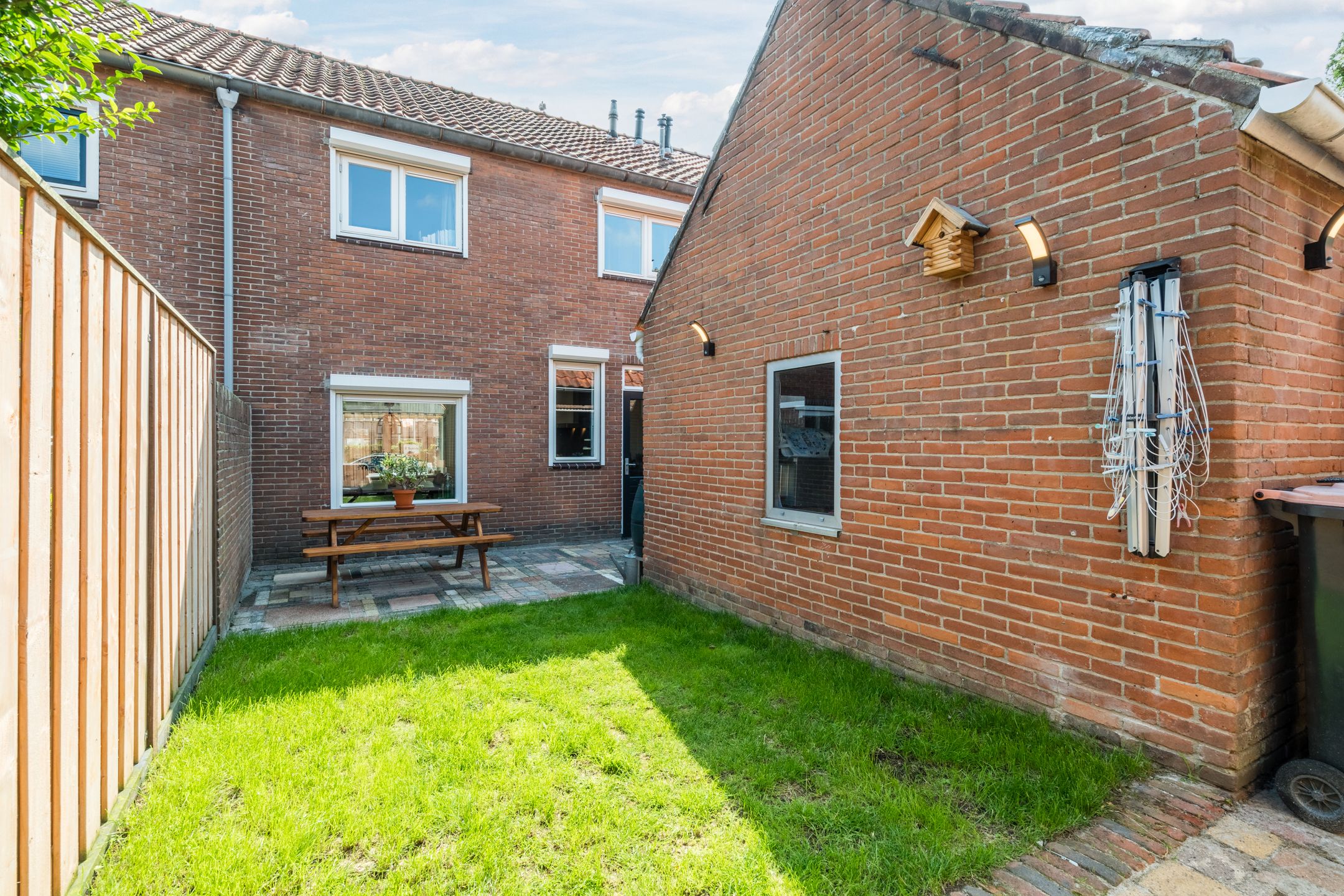 Photo 24 of Laanstraat 83