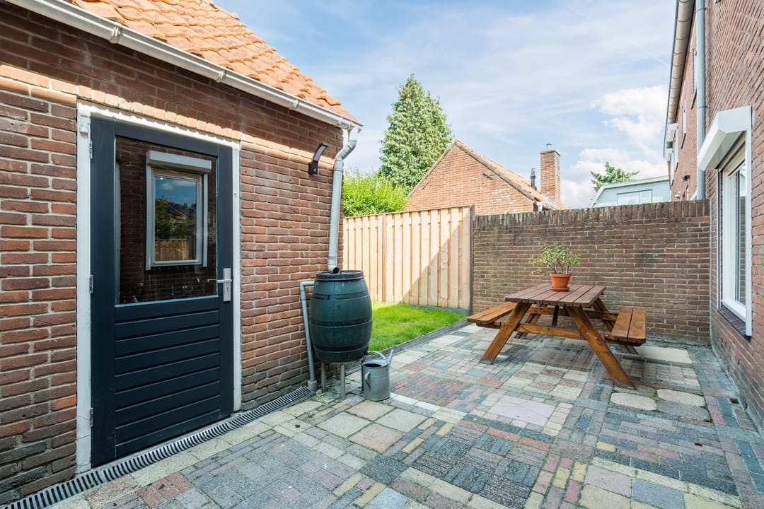 Photo 26 of Laanstraat 83