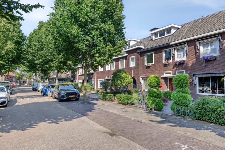 Photo 35 of Korenbloemstraat 14