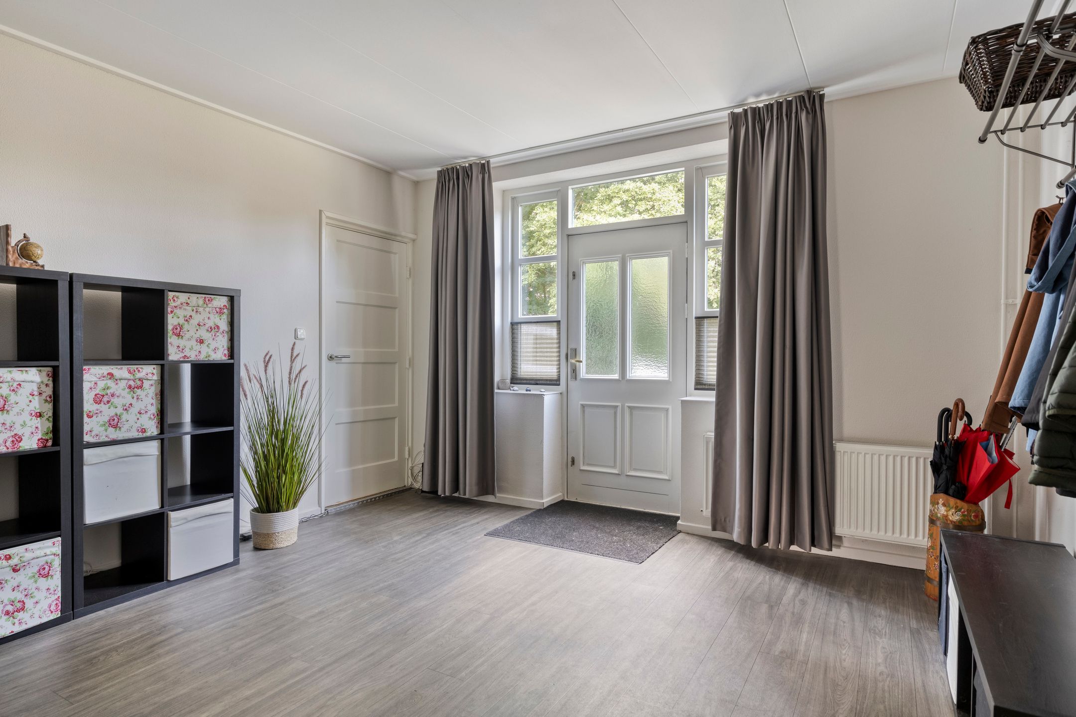 Photo 9 of Gronausestraat 473