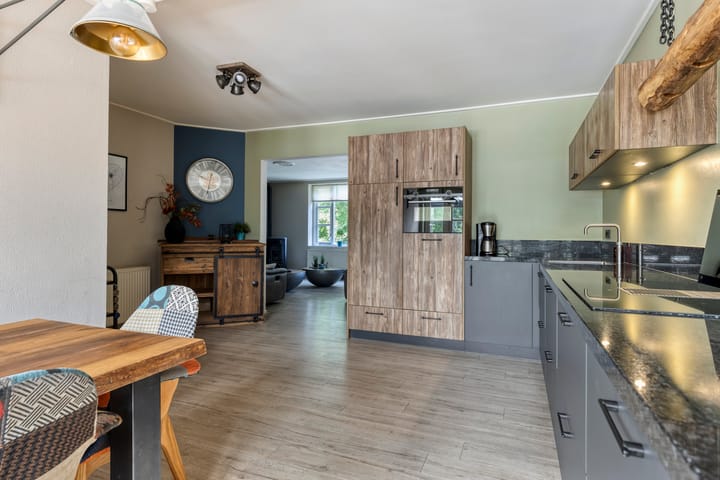 Foto 21 van Gronausestraat 473