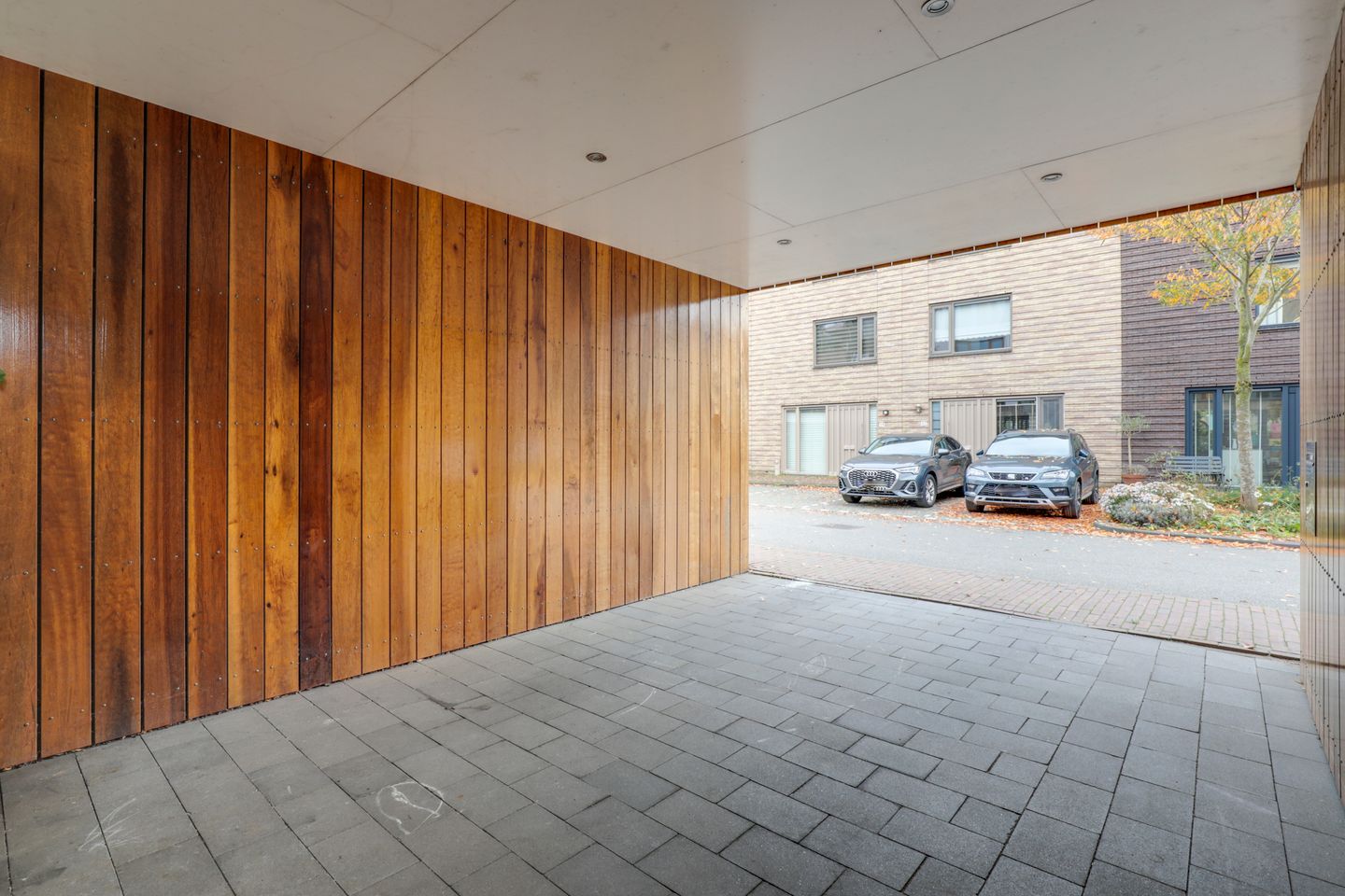 Foto 44 van Livarstraat 71