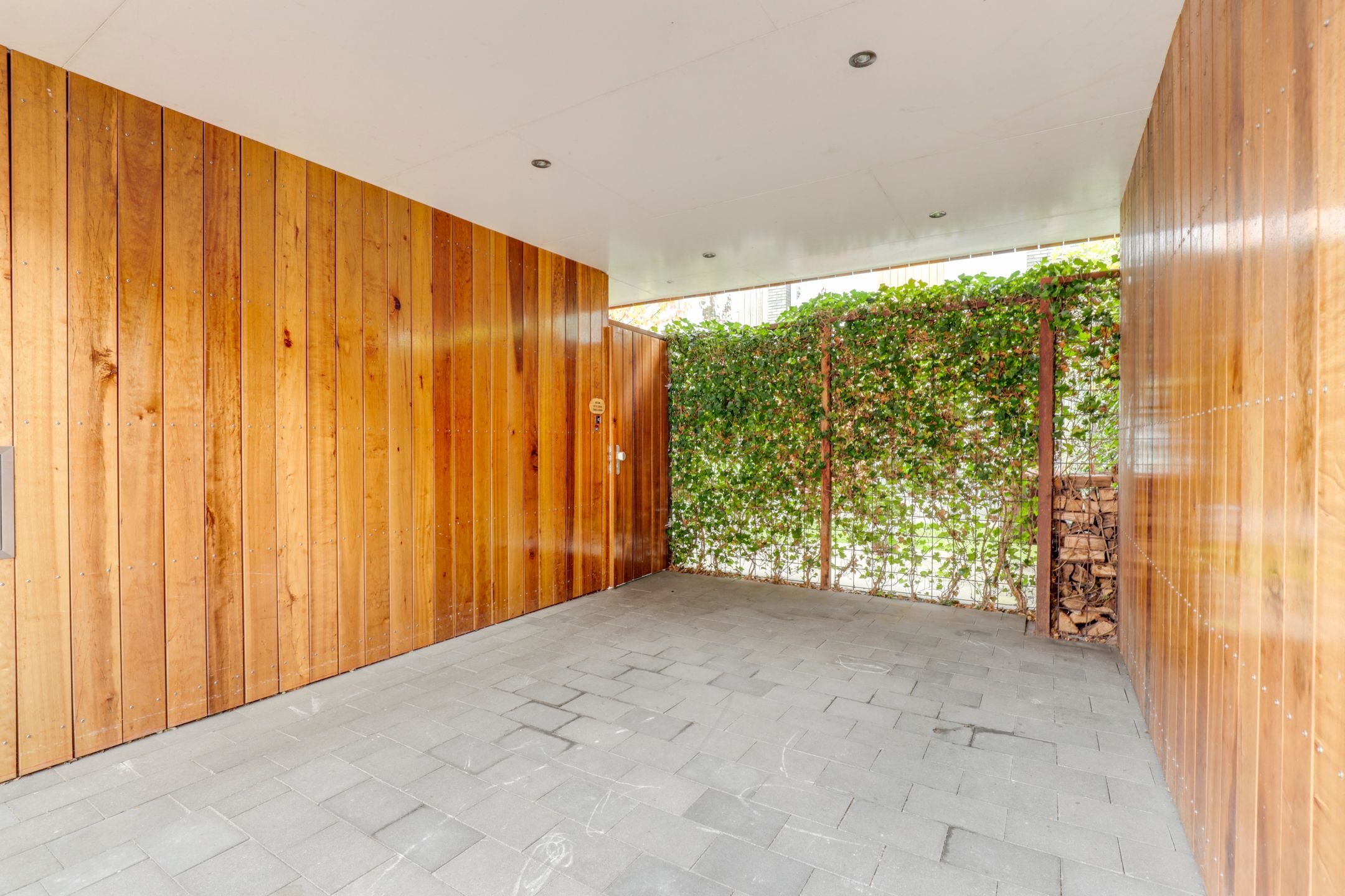 Foto 45 van Livarstraat 71