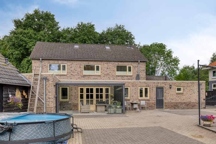 Foto 66 van Gronausestraat 473