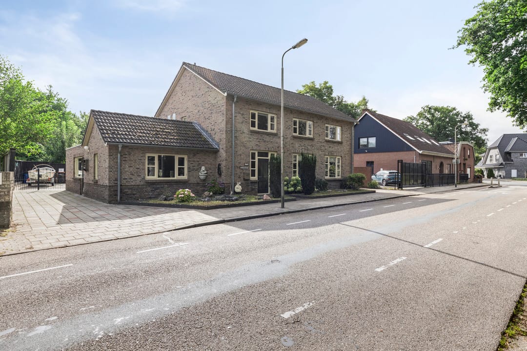 Photo 73 of Gronausestraat 473