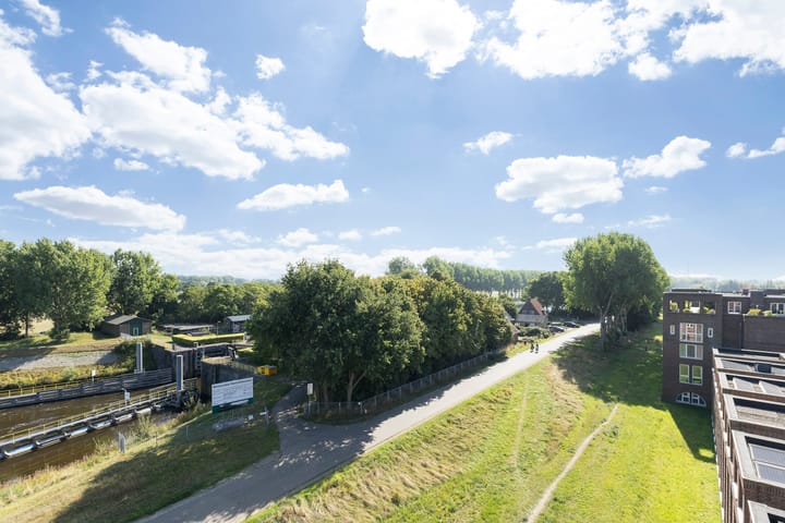 Foto 6 van Parcivalring 259