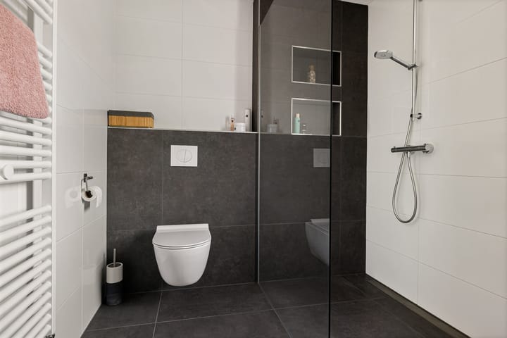 Photo 35 of Brasemstraat 6