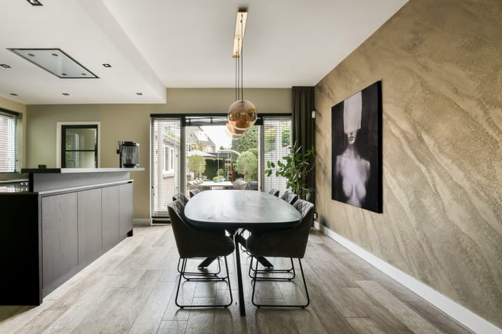 Foto 9 van Julianastraat 1