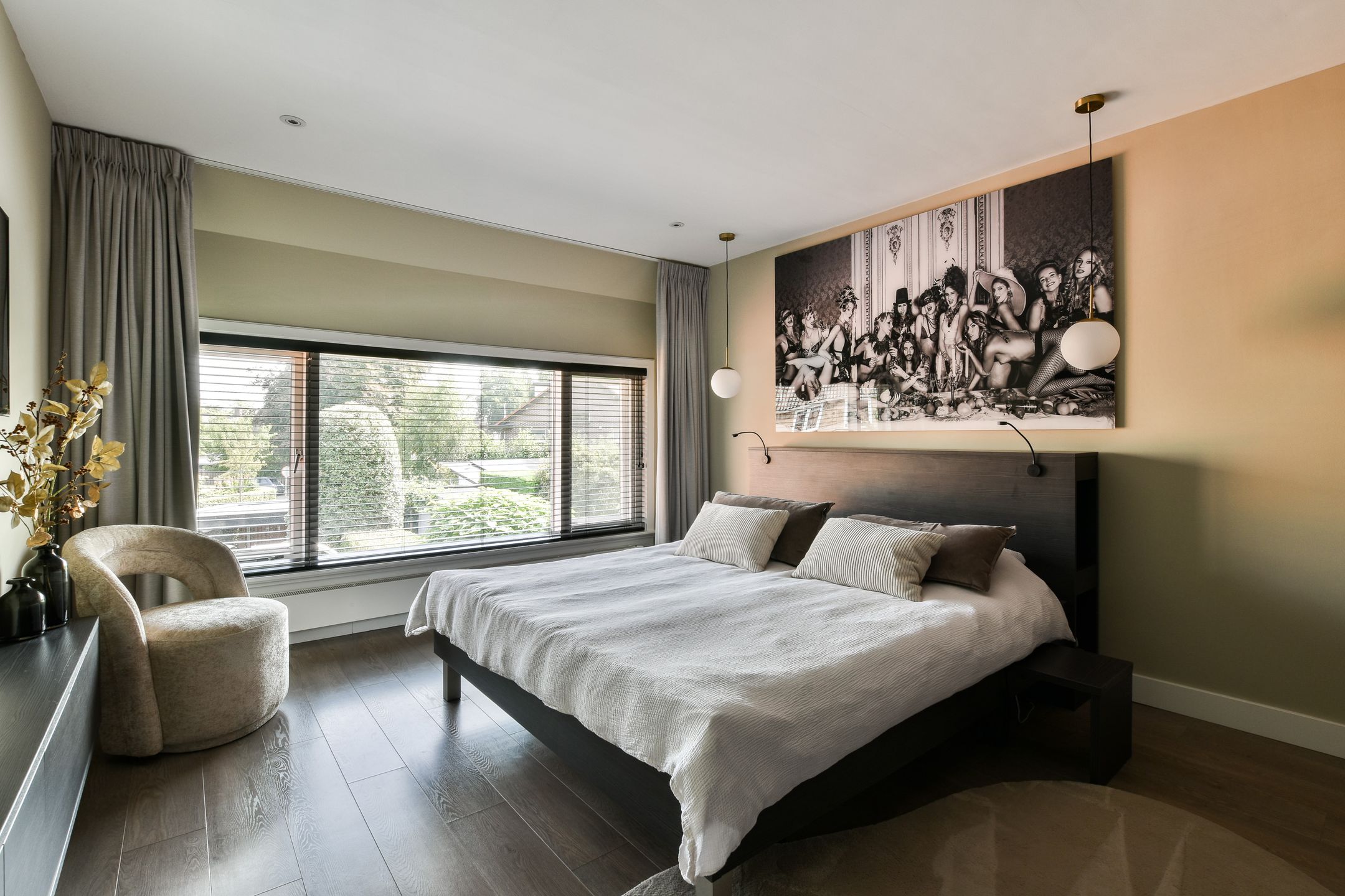 Photo 27 of Julianastraat 1