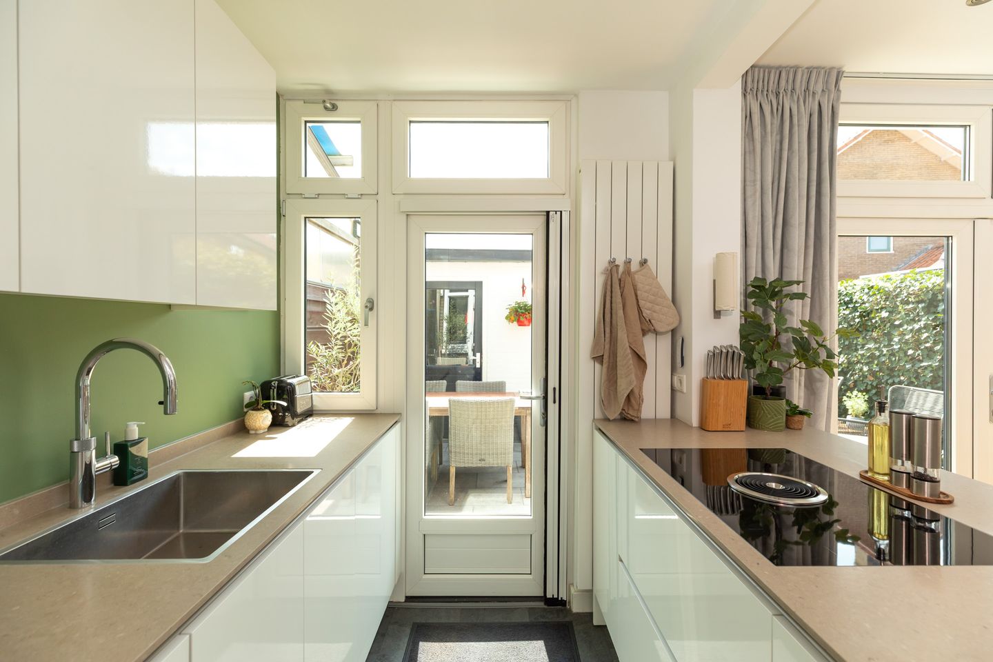 Foto 10 van Planetenstraat 46