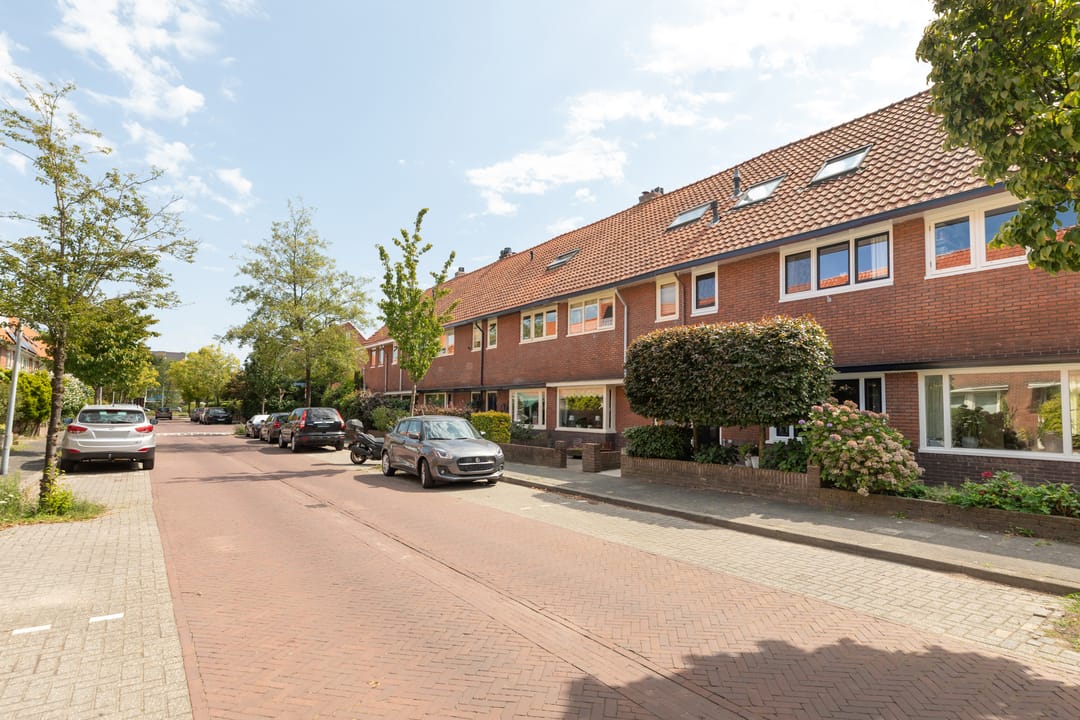 Foto 31 van Planetenstraat 46