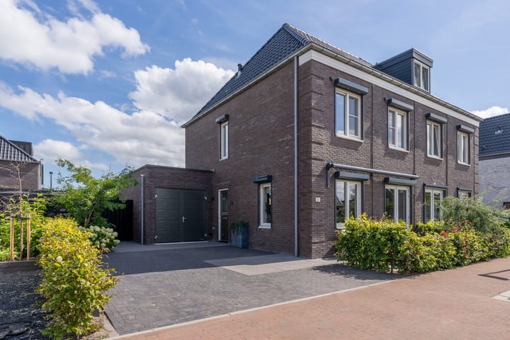 Foto 1 van Weidegangweg 32