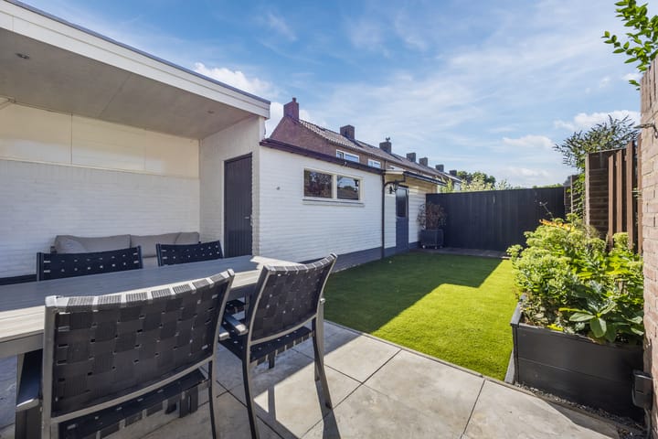 Foto 19 van Airborneplein 22