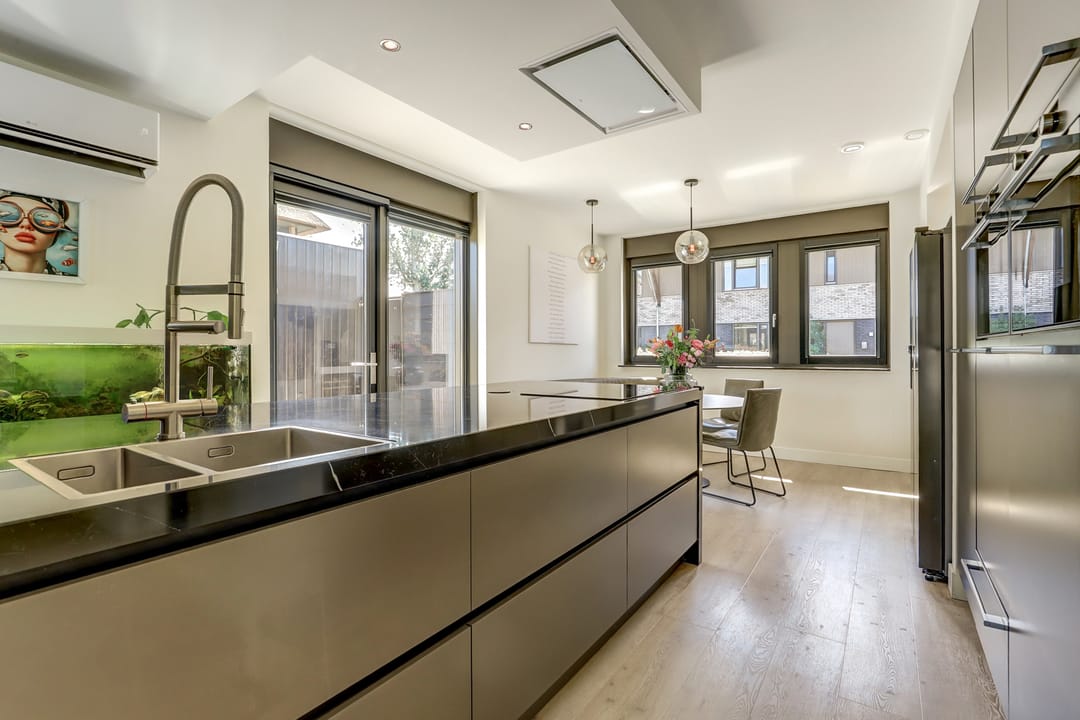 Photo 13 of Loohof 9