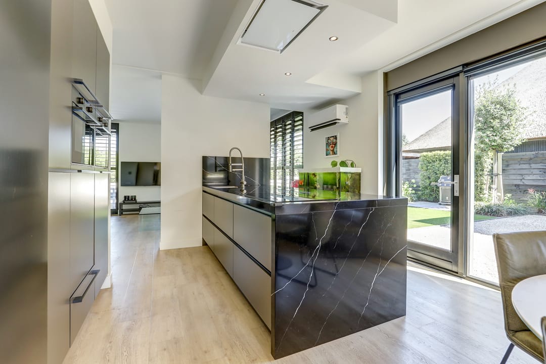 Photo 16 of Loohof 9