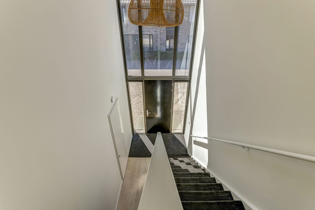 Photo 22 of Loohof 9