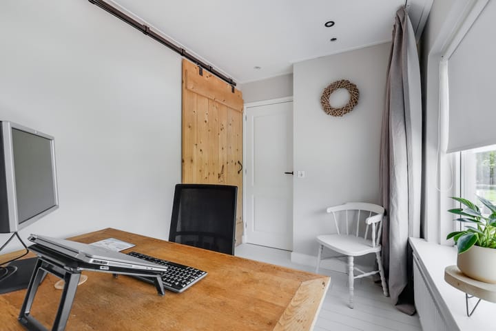 Photo 19 of Schoolstraat 3