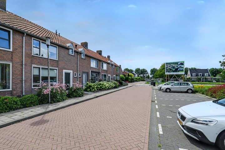 Photo 29 of Schoolstraat 3