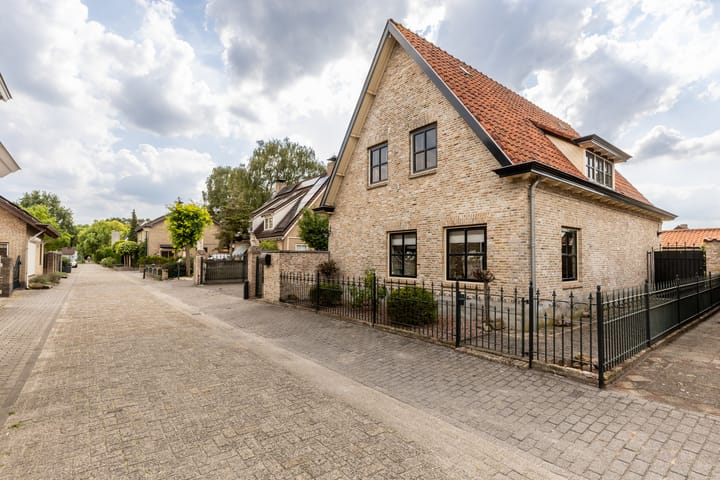 Photo 42 of Dijkstraat 22