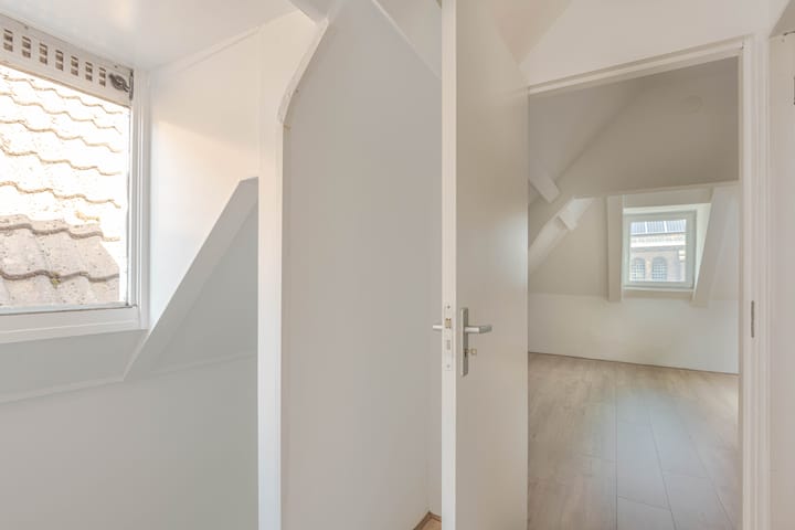 Photo 20 of Portlandstraat 66-B