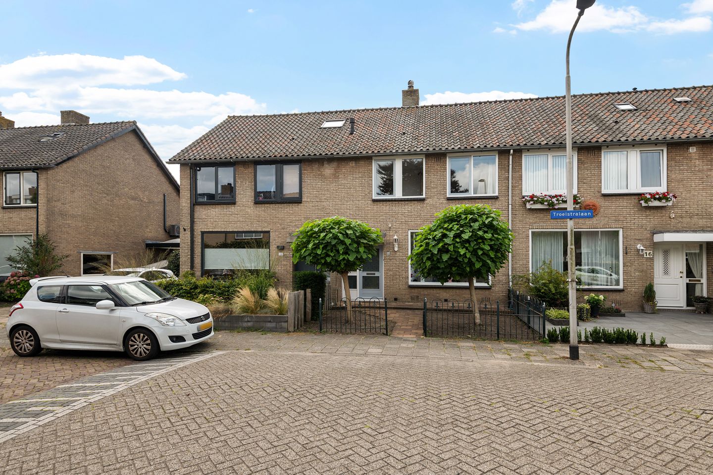Foto 4 van Troelstralaan 18