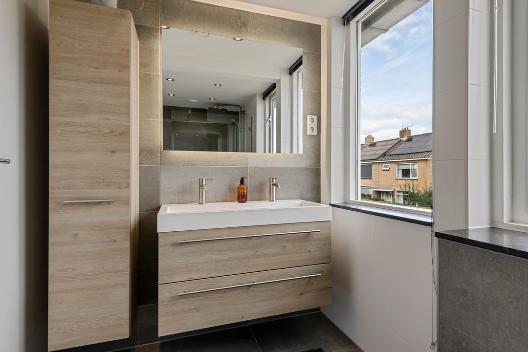 Foto 23 van Troelstralaan 18